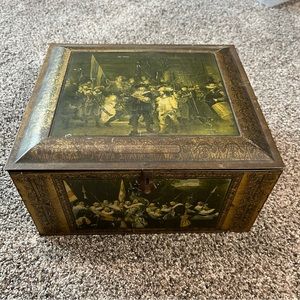 Beech Nut Storage Tin 1930s Nightwatch by Rembrandt Litho Paintings